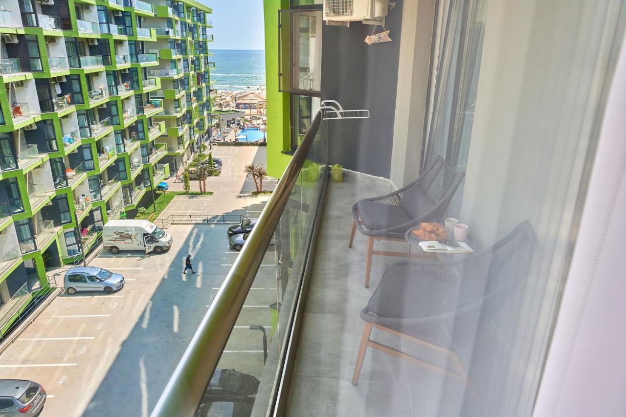 Black Sea Estate Apartment Spa N Pool Beach Resort Navodari Dış mekan fotoğraf