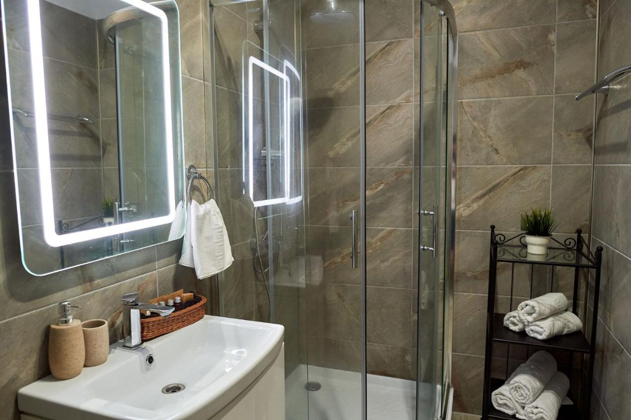 Black Sea Estate Apartment Spa N Pool Beach Resort Navodari Dış mekan fotoğraf