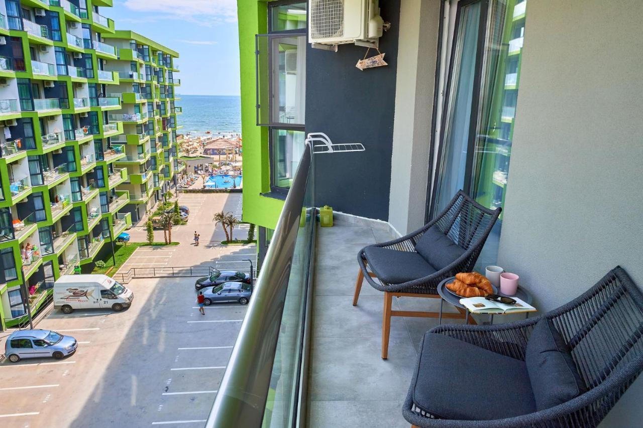 Black Sea Estate Apartment Spa N Pool Beach Resort Navodari Dış mekan fotoğraf